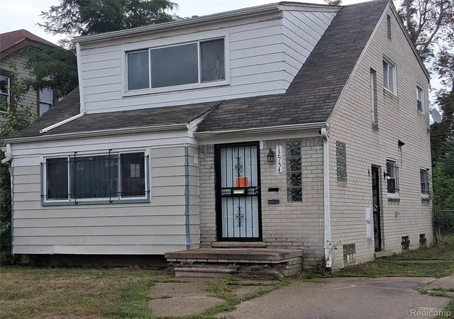 Multi family home for sale at 12754 Meyers Rd, Detroit, MI 48227 | MLS# 20261070153