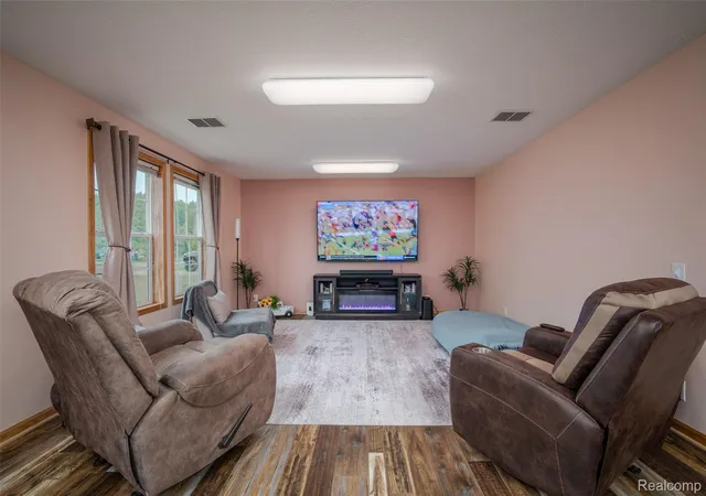 Photo 4 of Single family home for sale at 661 Locust St, Howard City, MI 49329 | MLS# 20261070155 | Listing updated on 2026-09-02