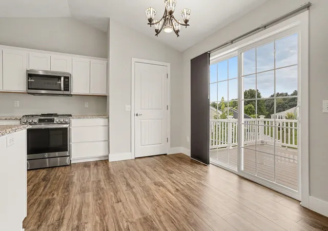 Photo 4 of Condo for sale at 2559 Hunters Run, Kalamazoo, MI 49048 | MLS# 66026046339 | Listing updated on 2026-09-17