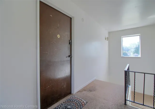 Photo 3 of Condo for sale at 1800 Colonial Village Way #3, Waterford, MI 48328 | MLS# 20261070167 | Listing updated on 2026-10-24