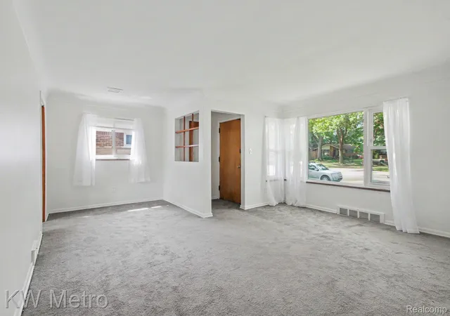 Photo 3 of Single family home for sale at 24500 Rosewood St, Oak Park, MI 48237 | MLS# 20261070178 | Listing updated on 2026-09-05