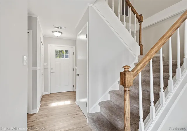 Photo 4 of Condo for sale at 1208 Lear Ct, Rochester Hills, MI 48307 | MLS# 20261070184 | Listing updated on 2026-09-02
