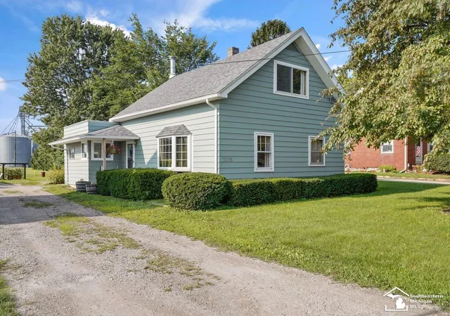 Photo 1 of Single family home for sale at 1349 W Samaria Rd, Temperance, MI 48182 | MLS# 57050220438 | Listing updated on 2026-09-08
