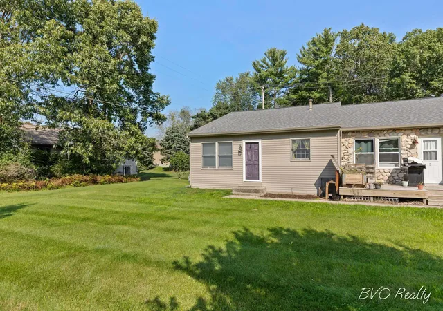 Photo 2 of Condo for sale at 18210 Mohawk Dr #6, Spring Lake, MI 49456 | MLS# 65026046367 | Listing updated on 2026-09-03