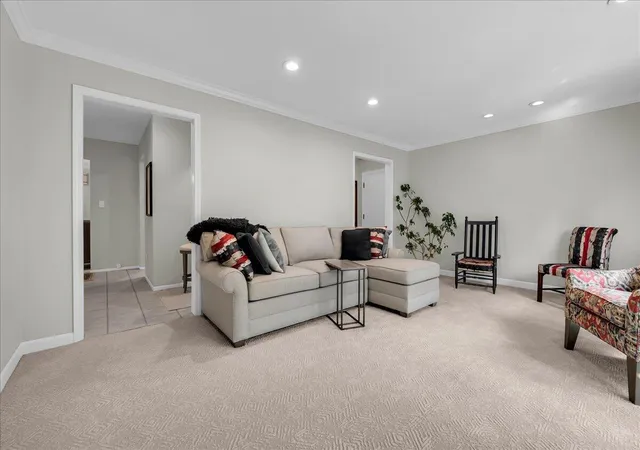 Photo 4 of Condo for sale at 1750 Tiverton Rd, Bloomfield Hills, MI 48304 | MLS# 81026046368 | Listing updated on 2026-09-10