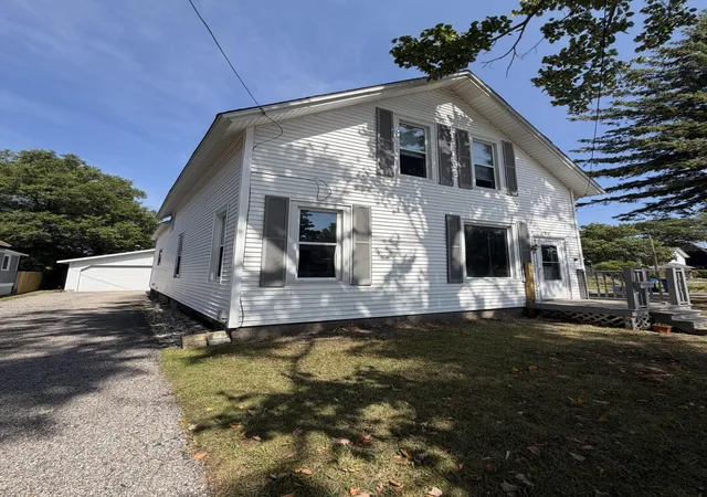 Photo 1 of Single family home for sale at 278 2nd Avenue, Manistee, MI 49660 | MLS# 67026046362 | Listing updated on 2026-09-14