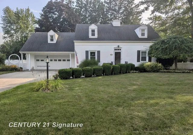Photo 1 of Single family home for sale at 4425 Dirker Rd, Saginaw, MI 48638 | MLS# 61050220440 | Listing updated on 2026-09-10