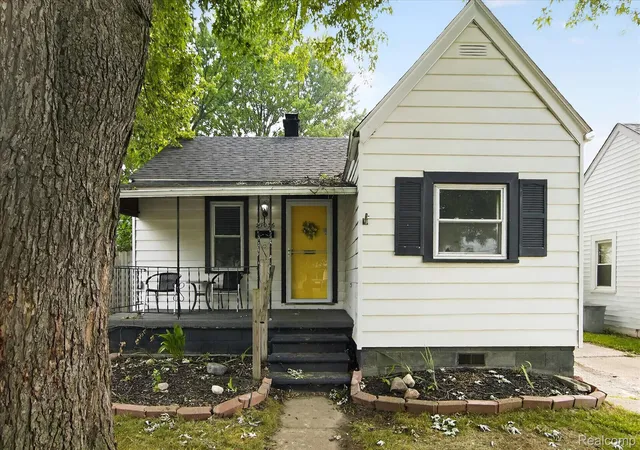 Photo 1 of Single family home for sale at 27036 Townley St, Madison Heights, MI 48071 | MLS# 20261070195 | Listing updated on 2026-09-15