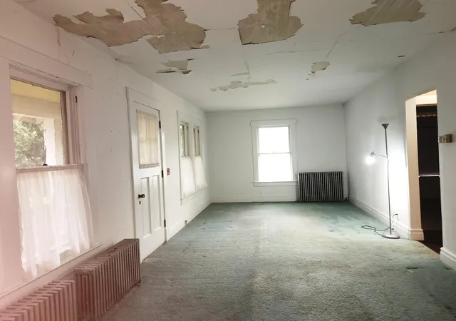 Photo 2 of Single family home for sale at 2873 Packard St, Ann Arbor City Washtenaw, MI 48108 | MLS# 81026046369 | Listing updated on 2026-09-12