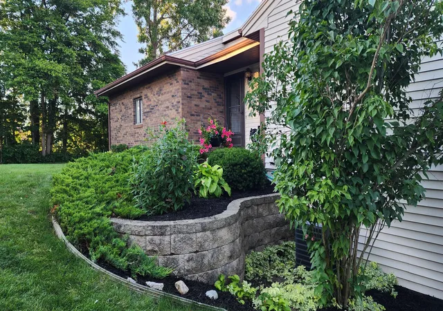 Photo 1 of Condo for sale at 1136 Sw Bayshore Dr, Byron Center, MI 49315 | MLS# 67026046373 | Listing updated on 2026-09-01
