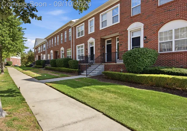 Condo for sale at 14579 Vauxhall Dr, Sterling Heights, MI 48313 | MLS# 20261070198