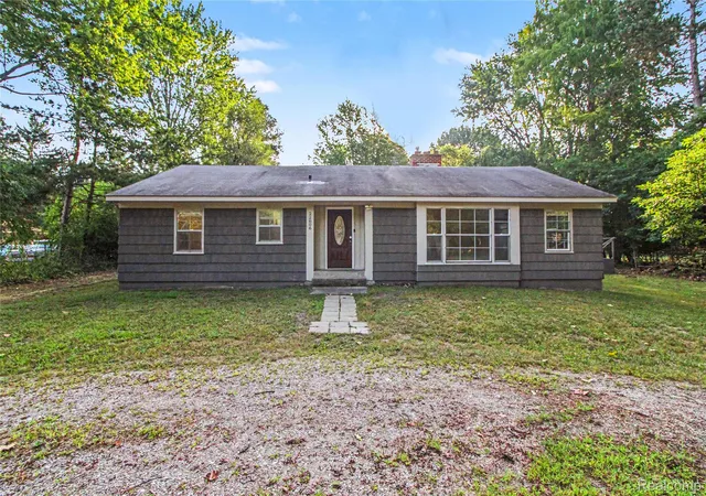 Photo 1 of Single family home for sale at 22806 Carleton Ave, Southfield, MI 48033 | MLS# 20261070205 | Listing updated on 2026-09-03