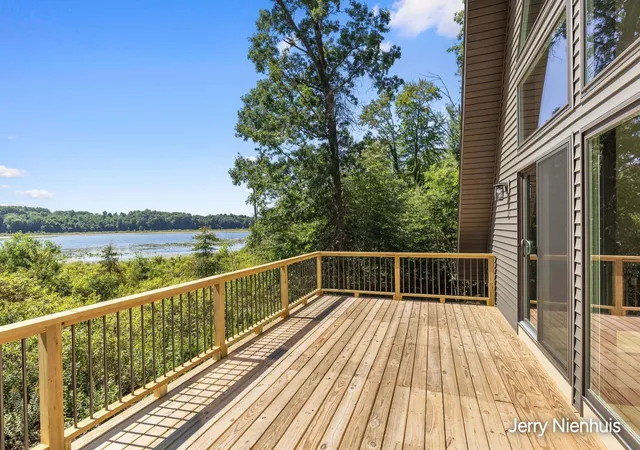 Photo 3 of Single family home for sale at 3732 Schermerhorn Lake Dr, Allegan, MI 49010 | MLS# 71026046381 | Listing updated on 2026-09-10