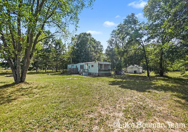Photo 3 of House for sale at 12265 190th Avenue, Big Rapids, MI 49307 | MLS# 71026046380 | Listing updated on 2026-09-01