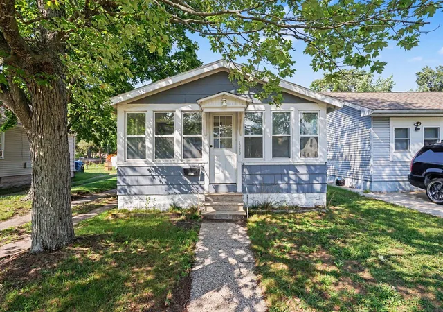 Photo 1 of Sale Pending at 1960 Letart Ave, Muskegon, MI 49441 | MLS# 71026046382 | Listing updated on 2026-09-04
