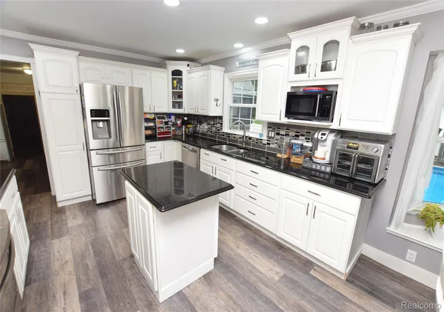 Photo 2 of Single family home for sale at 4509 Hedgethorn Cir, Burton, MI 48509 | MLS# 20261070217 | Listing updated on 2026-09-03
