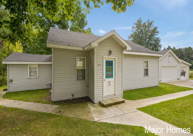 Photo 3 of Single family home for sale at 417 W Main St, Stanton, MI 48888 | MLS# 65026046391 | Listing updated on 2026-09-16