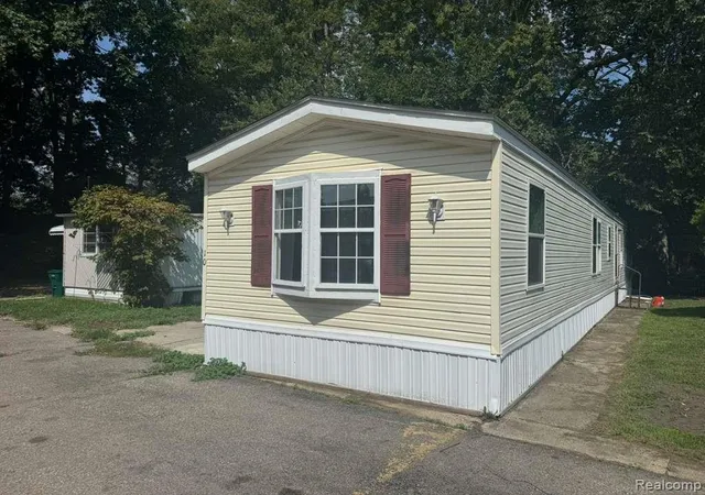 Photo 3 of Single family home for sale at 4404 Davison Lot #10 Rd, Burton City Genesee, MI 48509 | MLS# 20261070231 | Listing updated on 2026-09-03