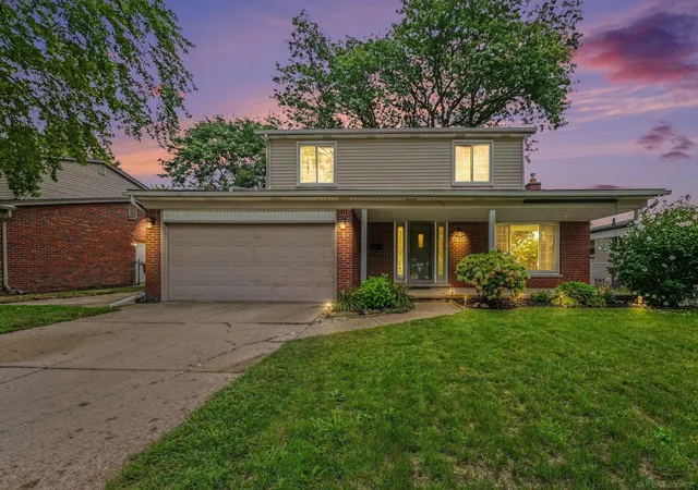 Photo 1 of Single family home for sale at 40456 Meade Pointe Dr, Sterling Heights, MI 48313 | MLS# 58050220451 | Listing updated on 2026-09-16