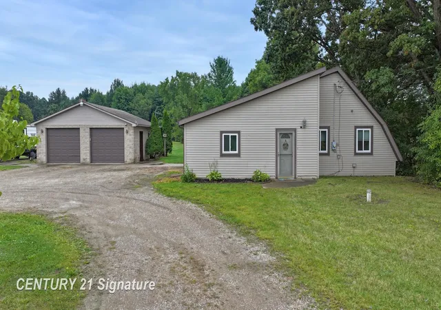 Photo 1 of Sale Pending at 5249 W Dodge Rd, Clio, MI 48420 | MLS# 5050220453 | Listing updated on 2026-09-03