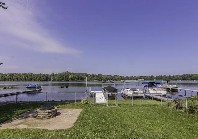 Photo 3 of Single family home for sale at 124 Peterson Dr, Gobles, MI 49055 | MLS# 66026046397 | Listing updated on 2026-09-02