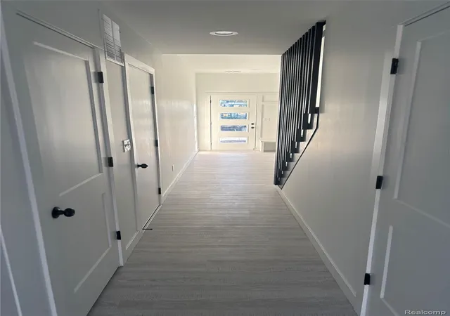 Photo 3 of Single family home for sale at 1019 E George Ave, Hazel Park, MI 48030 | MLS# 20261070242 | Listing updated on 2026-10-20