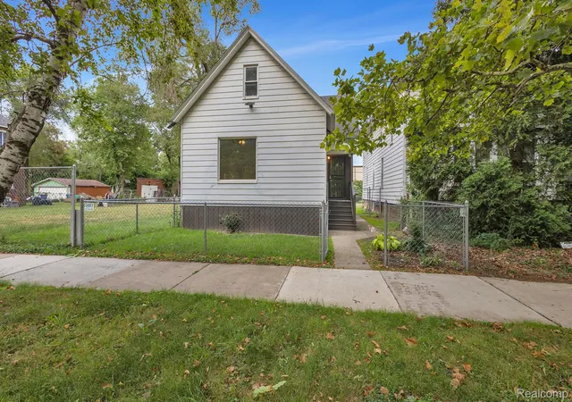 Photo 2 of Single family home for sale at 4450 Military St, Detroit, MI 48210 | MLS# 20261070250 | Listing updated on 2026-09-15