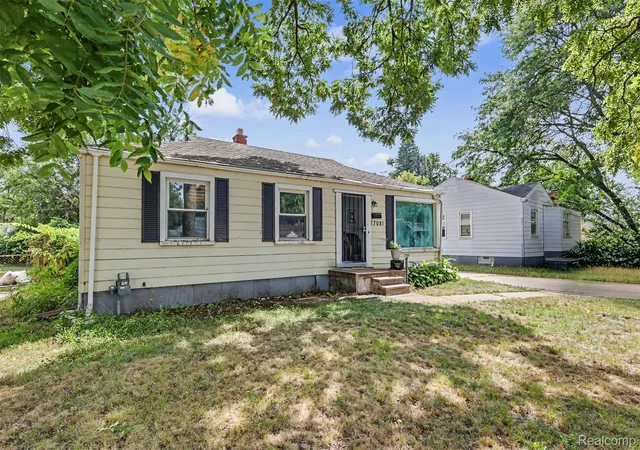 Photo 2 of Single family home for sale at 27081 Lucerne Dr, Inkster, MI 48141 | MLS# 20261070252 | Listing updated on 2026-09-02