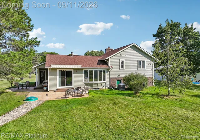 Photo 2 of Single family home for sale at 12126 Linden Rd, Linden, MI 48451 | MLS# 20261070254 | Listing updated on 2026-09-14