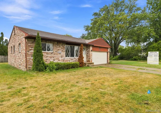 Photo 3 of Single family home for sale at 24997 Joy Rd, Dearborn Heights, MI 48127 | MLS# 20261070261 | Listing updated on 2026-09-15