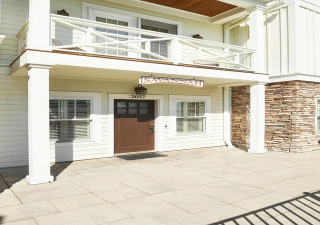 Photo 2 of Condo for sale at 2057 Lake St #6J, Holland, MI 49424 | MLS# 71026046404 | Listing updated on 2026-09-01