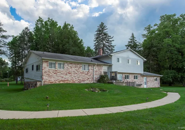 Photo 1 of Multi family home for sale at 10149 Corunna Apt C Rd, Clayton Charter Township Genesee, MI 48473 | MLS# 5050220464 | Listing updated on 2026-09-01
