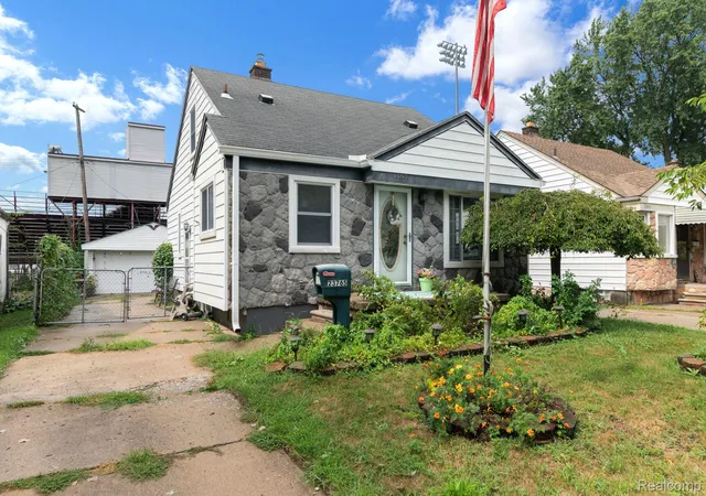 Photo 2 of Single family home for sale at 23765 Crossley Ave, Hazel Park, MI 48030 | MLS# 20261070272 | Listing updated on 2026-09-13