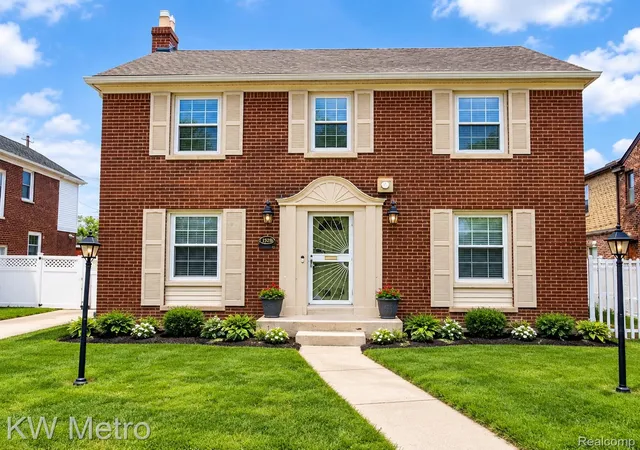 Photo 1 of Single family home for sale at 19965 Warrington Dr, Detroit, MI 48221 | MLS# 20261070297 | Listing updated on 2026-10-09