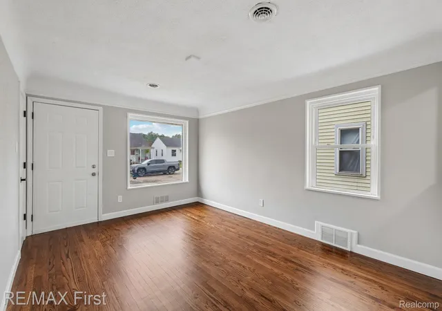Photo 3 of Single family home for sale at 23442 Melville Ave, Hazel Park, MI 48030 | MLS# 20261070303 | Listing updated on 2026-10-21