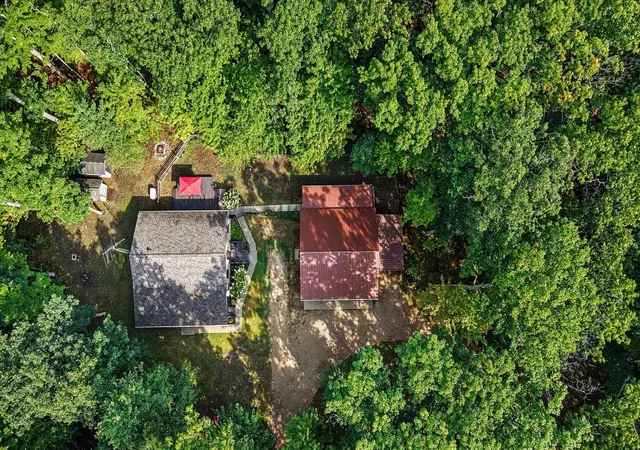 Photo 3 of Single family home for sale at 9051 S Trl Of The Lakes Ln, Baldwin, MI 49304 | MLS# 66026046423 | Listing updated on 2026-09-01