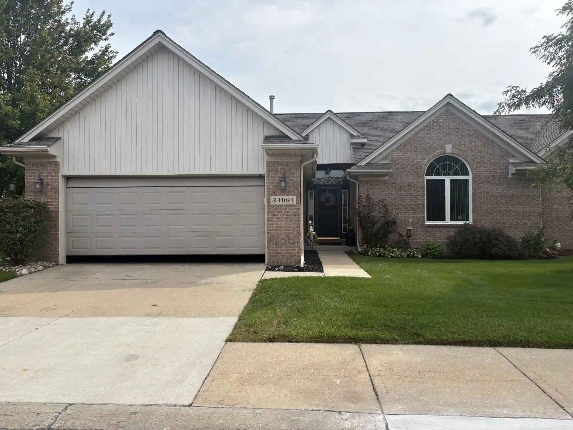Listing Photo 1 - Condo for sale in 34994 Swan Creek Blvd located at 34994 Swan Creek Blvd, Richmond, MI 48062 - Unit 34994 Swan Crk Blvd