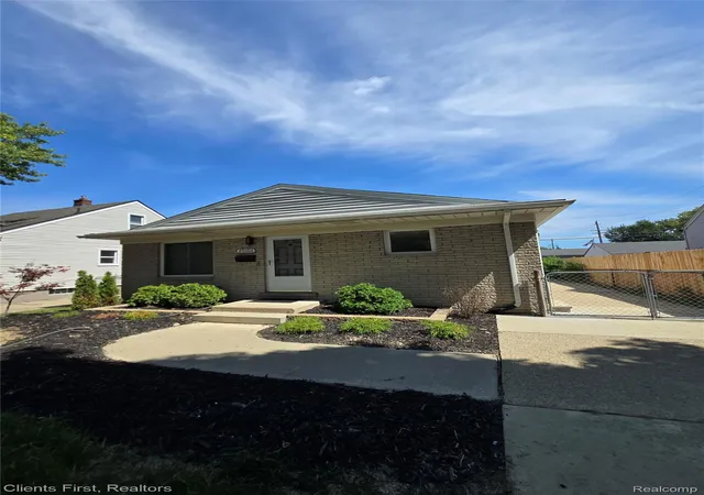 Photo 3 of Single family home for sale at 28004 Hughes St, Saint Clair Shores, MI 48081 | MLS# 20261070323 | Listing updated on 2026-09-12