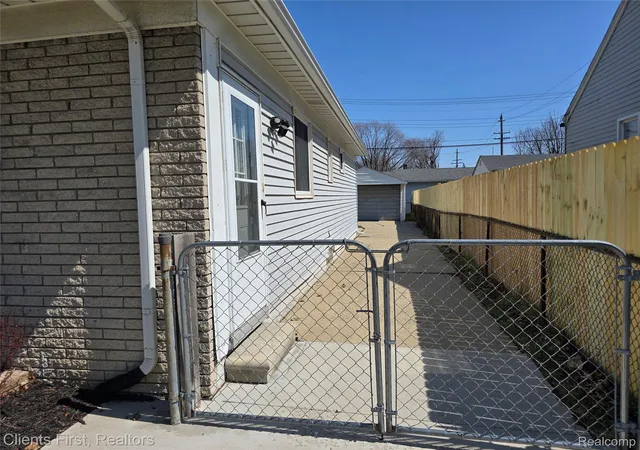 Photo 4 of Single family home for sale at 28004 Hughes St, Saint Clair Shores, MI 48081 | MLS# 20261070323 | Listing updated on 2026-09-12