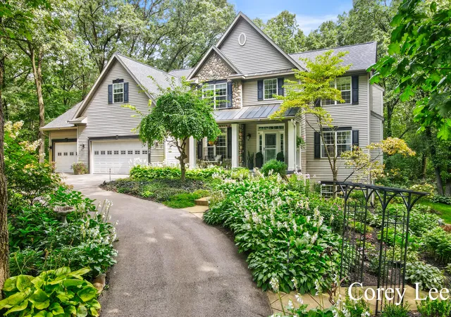 Photo 3 of Single family home for sale at 8484 Rocky Pines Dr NE, Rockford, MI 49341 | MLS# 65026046448 | Listing updated on 2026-09-17