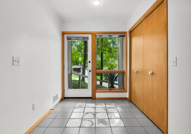 Photo 3 of Single family home for sale at 1828 Greenlawn Ave, Kalamazoo, MI 49006 | MLS# 66026046449 | Listing updated on 2026-09-17