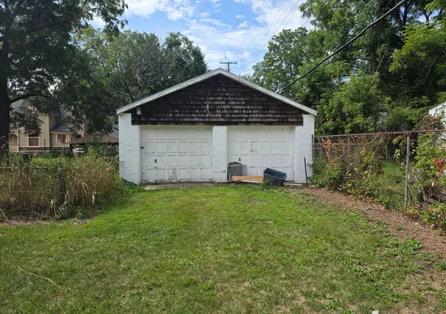 Photo 1 of Single family home for sale at 333 E Cross St, Ypsilanti, MI 48198 | MLS# 81026046463 | Listing updated on 2026-09-02