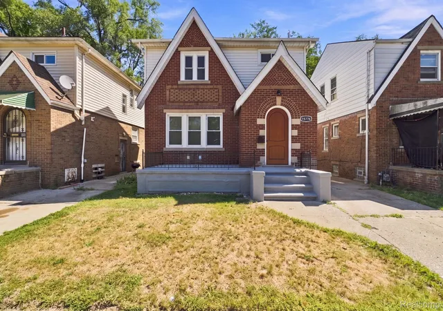 Photo 2 of Single family home for sale at 15776 Cheyenne St, Detroit, MI 48227 | MLS# 20261070364 | Listing updated on 2026-09-11