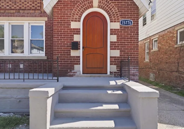 Photo 3 of Single family home for sale at 15776 Cheyenne St, Detroit, MI 48227 | MLS# 20261070364 | Listing updated on 2026-09-11