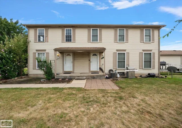 Photo 2 of Condo for sale at 8857 Sunrise Dr, Sterling Heights, MI 48312 | MLS# 58050220497 | Listing updated on 2026-09-17