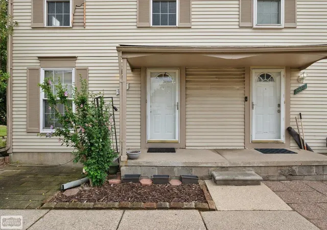 Photo 3 of Condo for sale at 8857 Sunrise Dr, Sterling Heights, MI 48312 | MLS# 58050220497 | Listing updated on 2026-09-17