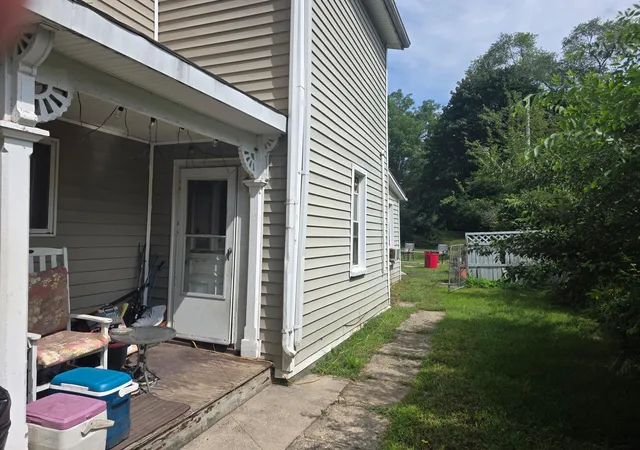 Photo 4 of Multi family home for sale at 724 N River St, Ypsilanti, MI 48198 | MLS# 81026046467 | Listing updated on 2026-09-02