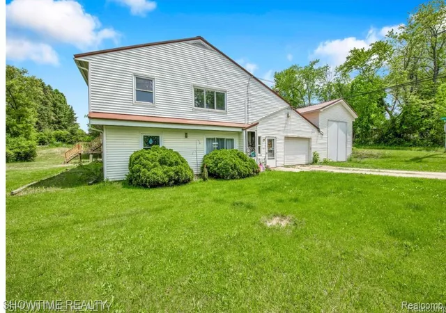 Photo 2 of Single family home for sale at 654 N Blacks Corners Rd, Imlay City, MI 48444 | MLS# 20261070372 | Listing updated on 2026-09-14