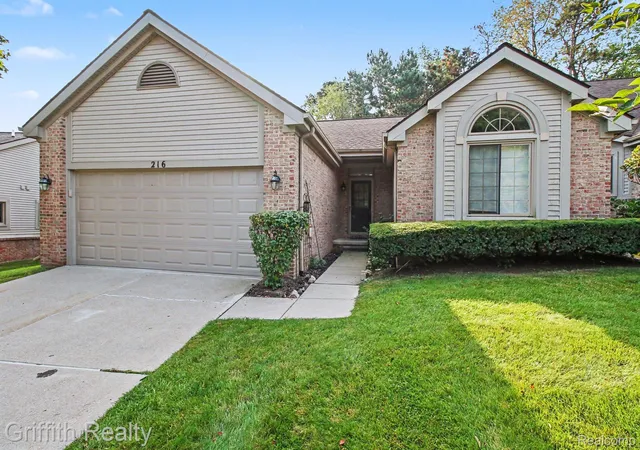 Photo 3 of Condo for sale at 216 Sisu Knoll Dr, Brighton, MI 48116 | MLS# 20261070373 | Listing updated on 2026-09-11