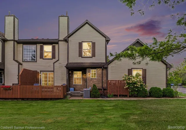 Condo for sale at 237 Barrington Cir, Lake Orion, MI 48360 | MLS# 20261070374